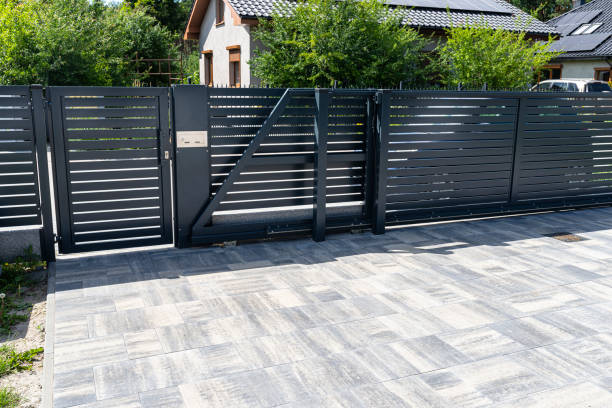 Best Professional Driveway Pavers  in Clawson, MI